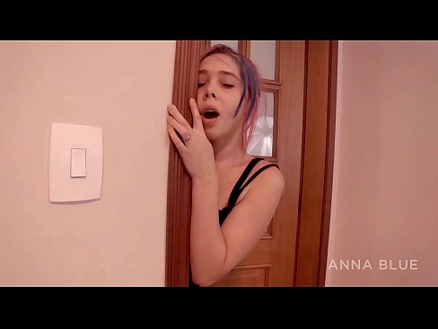 ❤️ Мен ағама қайта оралдым. Мен оның құрбысымен жыныстық қатынасқа түстім. лесбияндық қайтарым. Анальный порно kk.pornobot.ru ️❤